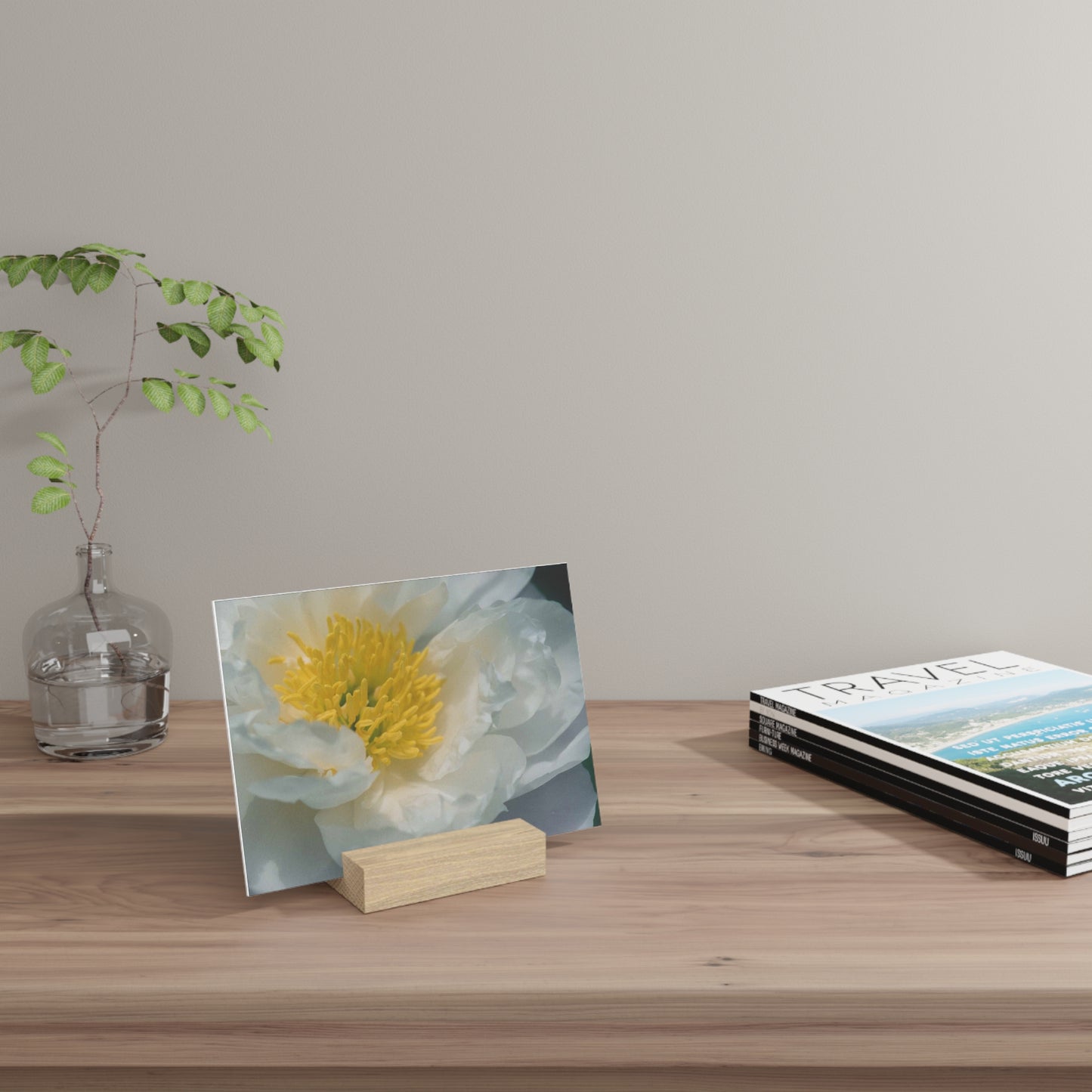 Peony Gallery Board with Stand